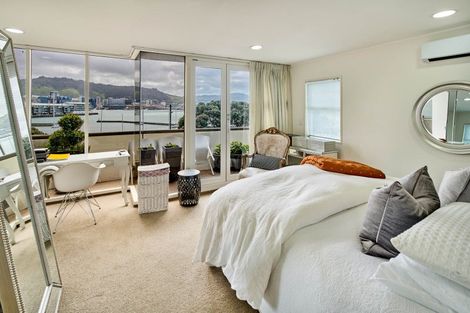 Photo of property in 3/130 Oriental Parade, Oriental Bay, Wellington, 6011