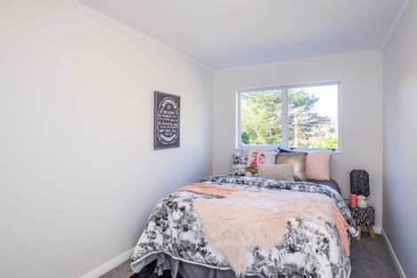 Photo of property in 73 Golf Road, Paraparaumu Beach, Paraparaumu, 5032