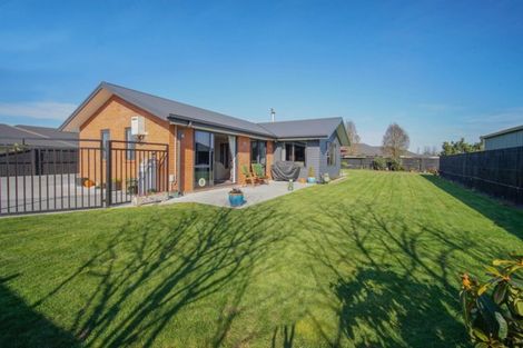 Photo of property in 37c Stonebrook Drive, Rolleston, 7614