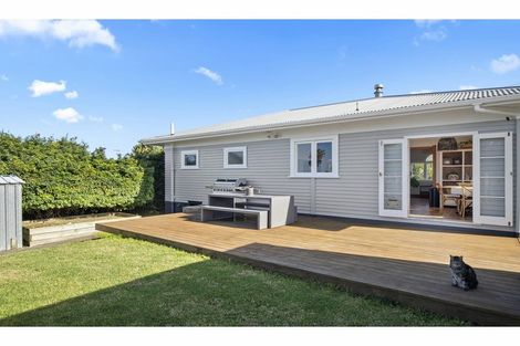 Photo of property in 21 France Street, Waiuku, 2123