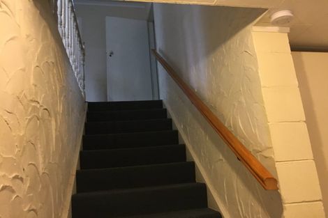 Photo of property in 9 Micawber Place, Mellons Bay, Auckland, 2014