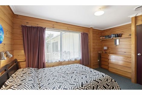 Photo of property in 135 Kitchener Road, Waiuku, 2123