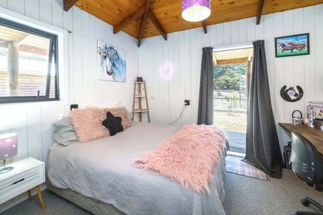 Photo of property in 752 Ponatahi Road, Martinborough, Carterton, 5792