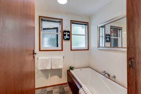 Photo of property in 102 Ruapehu Street, Paraparaumu, 5032