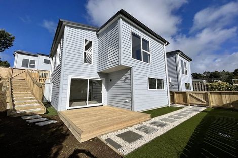 Photo of property in 28b Halberg Street, Glenfield, Auckland, 0629