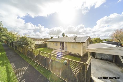 Photo of property in 25 Chadwick Place, Highbury, Palmerston North, 4412