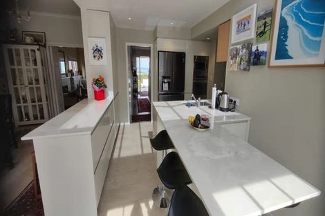 Photo of property in 206 Hurstmere Road, Takapuna, Auckland, 0622