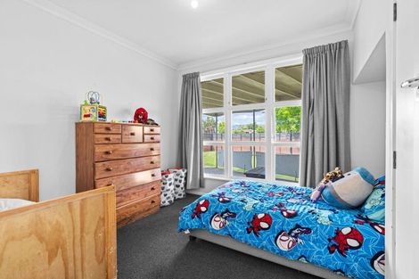 Photo of property in 587 Queen Street East, Levin, 5510