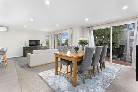 Photo of property in 38 Madison Terrace, Silverdale, 0932