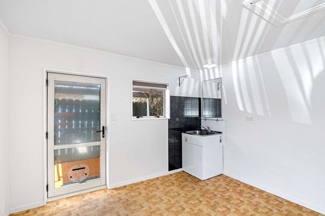 Photo of property in 63b Stratford Road, Manurewa, Auckland, 2105