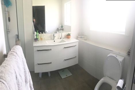 Photo of property in 20a Harley Road, Hauraki, Auckland, 0622