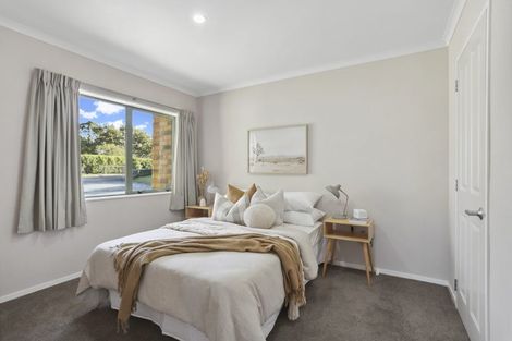 Photo of property in 70a Shaw Road, Oratia, Auckland, 0604