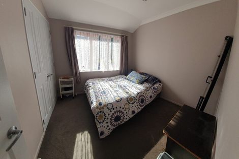 Photo of property in 32a Rimu Street, New Lynn, Auckland, 0600