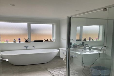 Photo of property in 113 Awataha Crescent, Pyes Pa, Tauranga, 3110