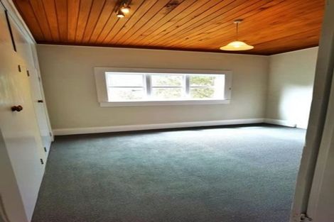 Photo of property in 69 Balmain Road, Birkenhead, Auckland, 0626