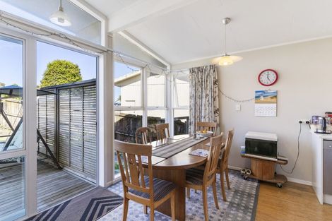 Photo of property in 4 Edgar Pearce Place, Howick, Auckland, 2014