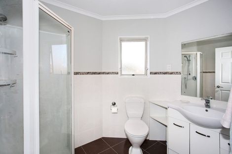 Photo of property in 12 Prado Drive, Pukekohe, 2120