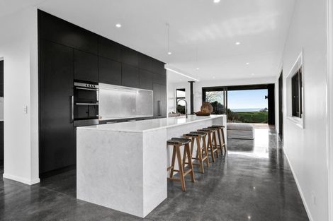 Photo of property in 29 Washer Road, Omata, New Plymouth, 4374