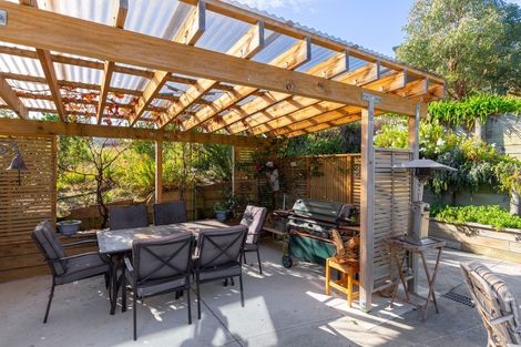 Photo of property in 9 Tui Drive, Picton, 7220