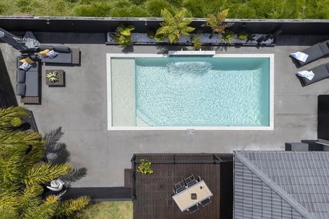 Photo of property in 17 Wautaiti Drive, Riverhead, 0820