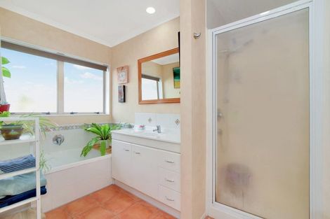 Photo of property in 18 Diamond Head, Hairini, Tauranga, 3112