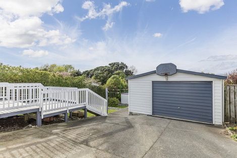 Photo of property in 43 Waiuta Street, Titahi Bay, Porirua, 5022