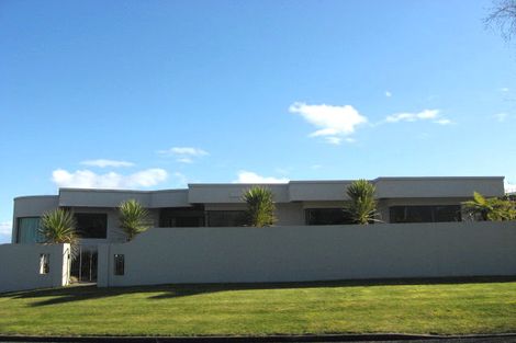 Photo of property in 8 Kinloch Road, Kinloch, Taupo, 3377