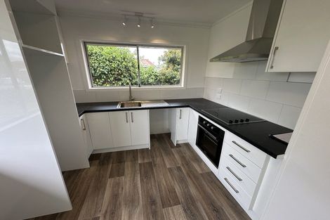 Photo of property in 2/11 Dowling Place, Pakuranga, Auckland, 2010