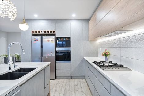 Photo of property in 46 Myland Drive, Hobsonville, Auckland, 0616