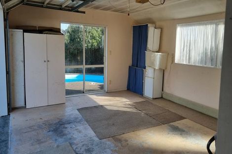 Photo of property in 742a East Coast Road, Pinehill, Auckland, 0630