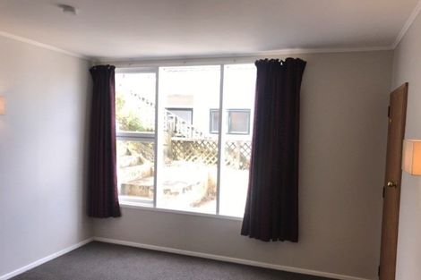 Photo of property in 34 Grove Road, Kelburn, Wellington, 6012