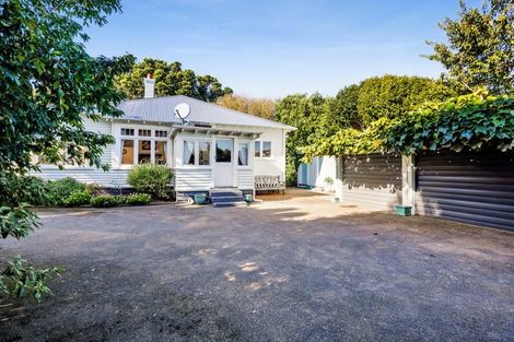 Photo of property in 16 Fairfield Road, Hawera, 4610