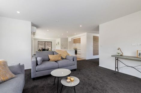 Photo of property in 28 Naylor Street, Hamilton East, Hamilton, 3216