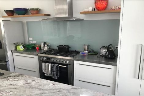 Photo of property in 4 Caroline Street, Mount Victoria, Wellington, 6011