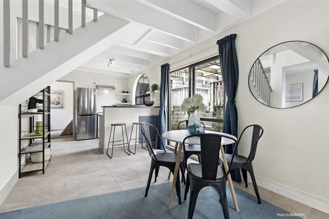 Photo of property in 11 Melrose Crescent, Melrose, Wellington, 6023