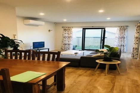 Photo of property in 2/13 North Ridge Drive, Rototuna North, Hamilton, 3281