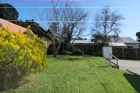 Photo of property in 13 Redwood Close, Paraparaumu, 5032