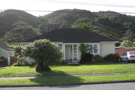 Photo of property in 65 Fleet Street, Naenae, Lower Hutt, 5011