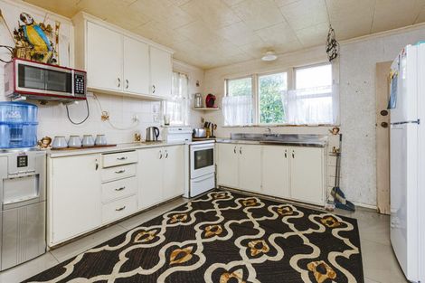 Photo of property in 37 Ferguson Street, Manurewa East, Auckland, 2102