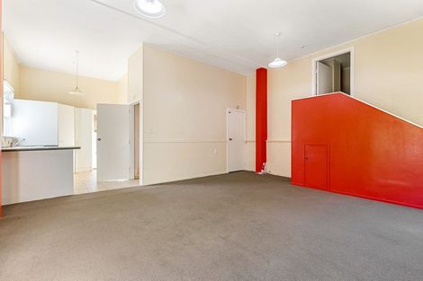 Photo of property in 12 Kelston Street, New Lynn, Auckland, 0600