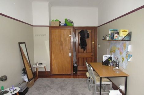 Photo of property in 239 The Terrace, Te Aro, Wellington, 6011
