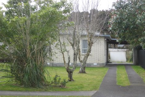 Photo of property in 12 Bromley Place, Westown, New Plymouth, 4310