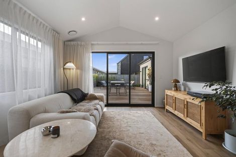Photo of property in 11 Waterfowl Road, Jacks Point, 9371