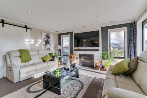 Photo of property in 11 Lakeland Avenue, Twizel, 7901