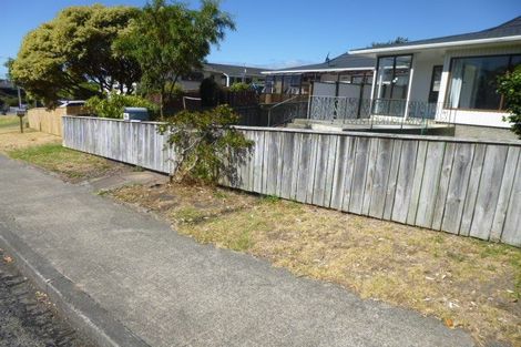 Photo of property in 1/22 Anaru Street, Raumati Beach, Paraparaumu, 5032