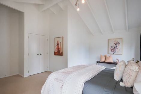 Photo of property in 372 Arapaepae Road South, Levin, 5571