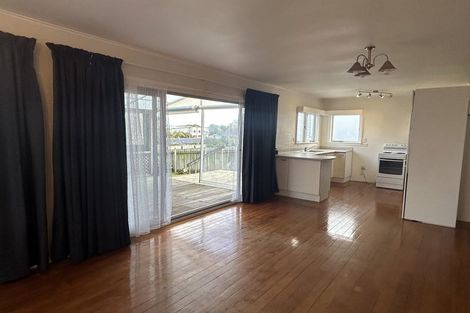 Photo of property in 1/178 Waimumu Road, Massey, Auckland, 0614