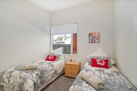 Photo of property in 166 Sands Crescent, Matarangi, Whitianga, 3592