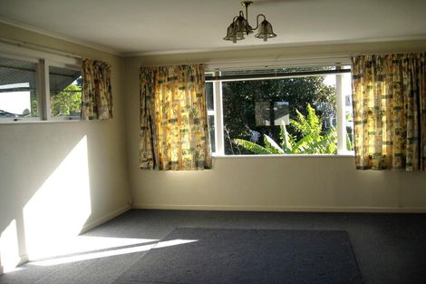 Photo of property in 3/17 Wheturangi Road, Greenlane, Auckland, 1051