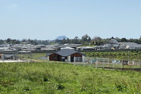 Photo of property in 37 Tamihana Avenue, Pyes Pa, Tauranga, 3112